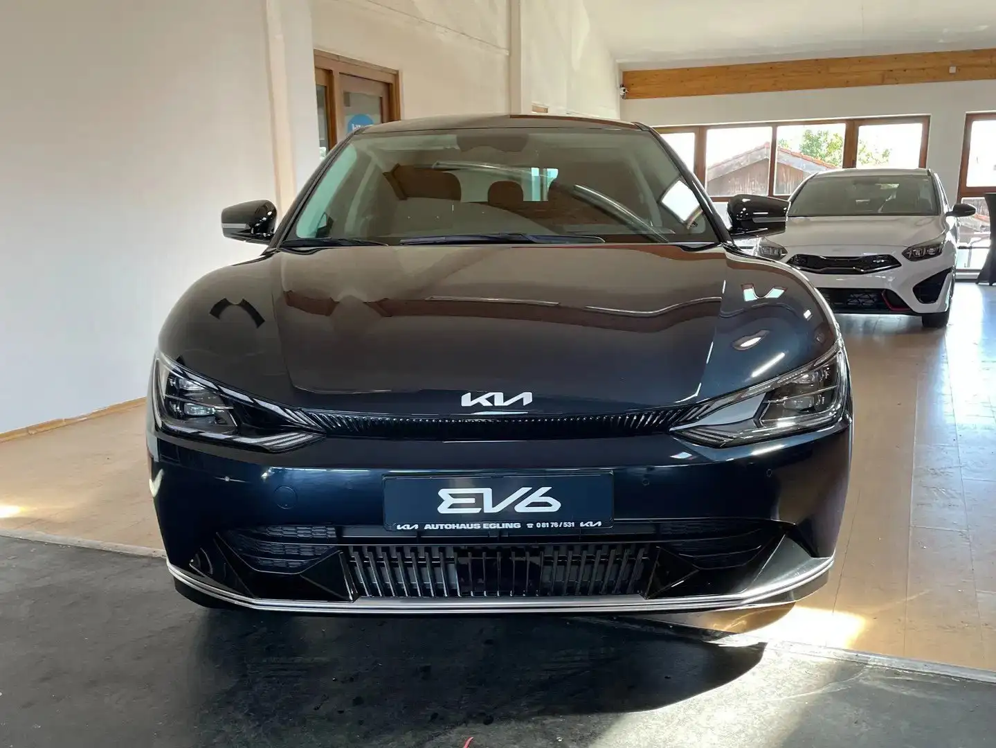 Kia EV6 Basis 2WD AIR Drive Blau - 2