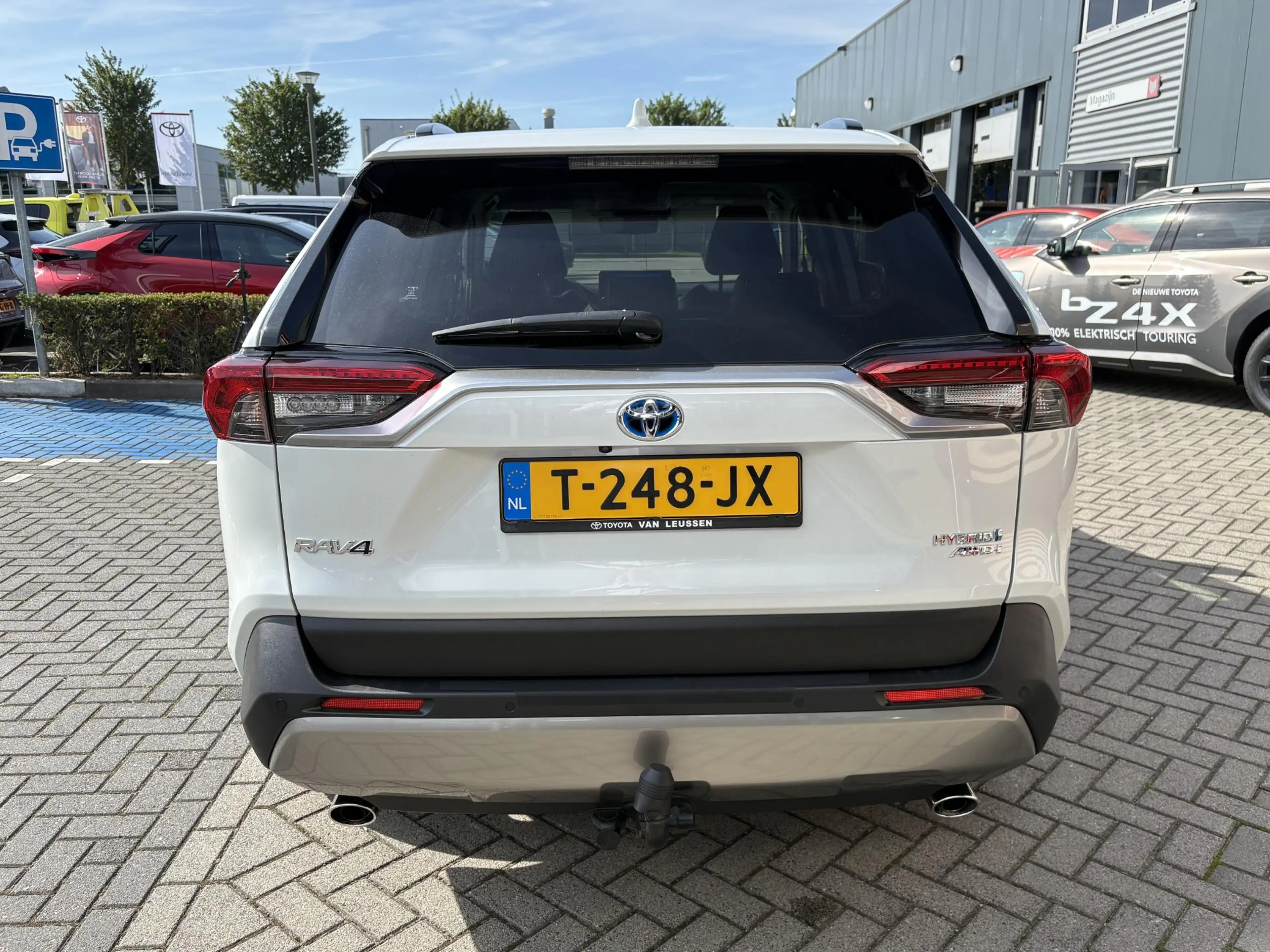 Toyota RAV 4 2.5 HYBRID AWD EXECUTIVE TREKHAAK BLIND-SPOT STOEL — photo 8