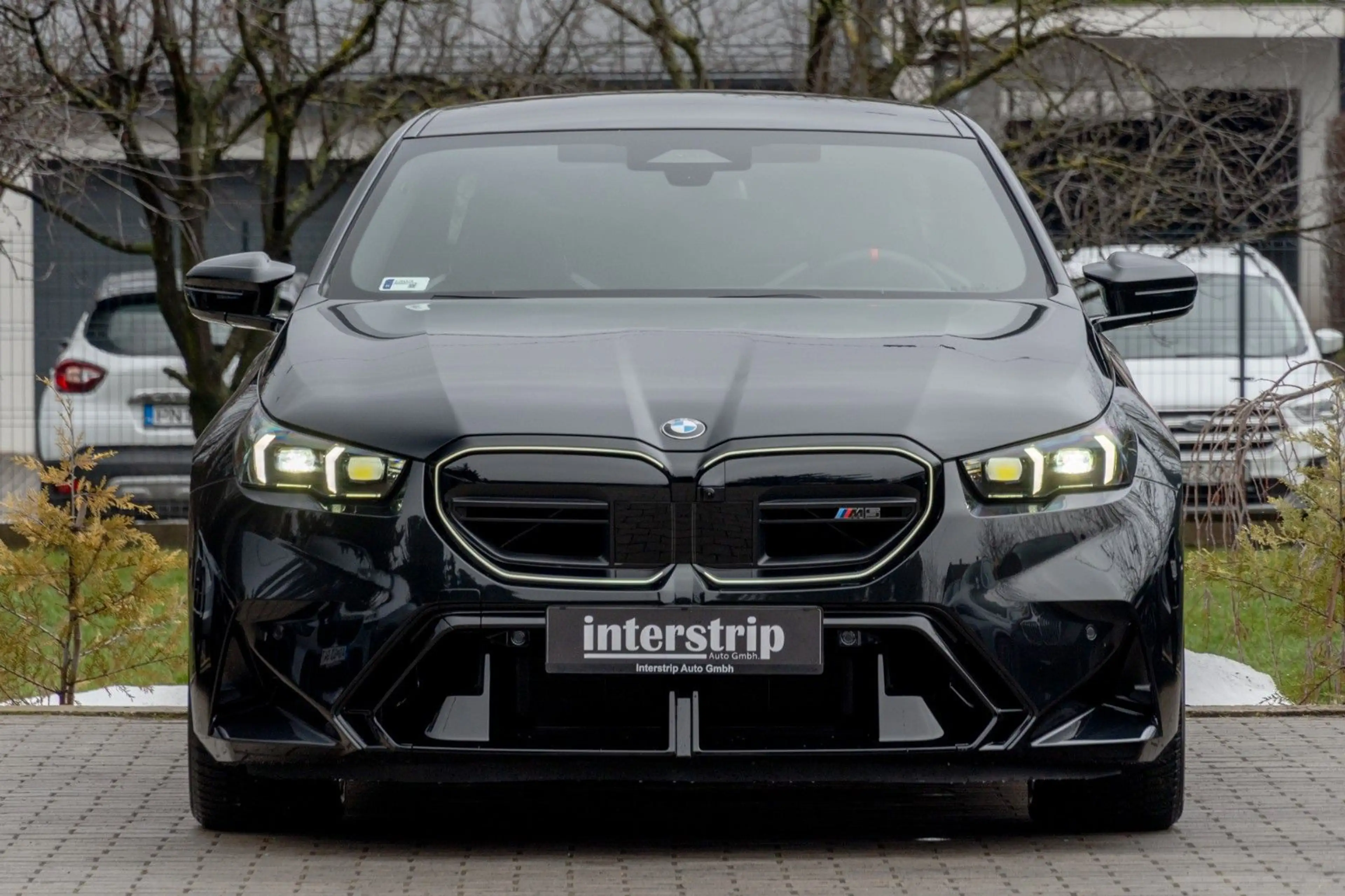 BMW M5 2026.DR.ASS.PLUS.PANO.360°.4ZONEN.LHZ.B&W.AHK — photo 2