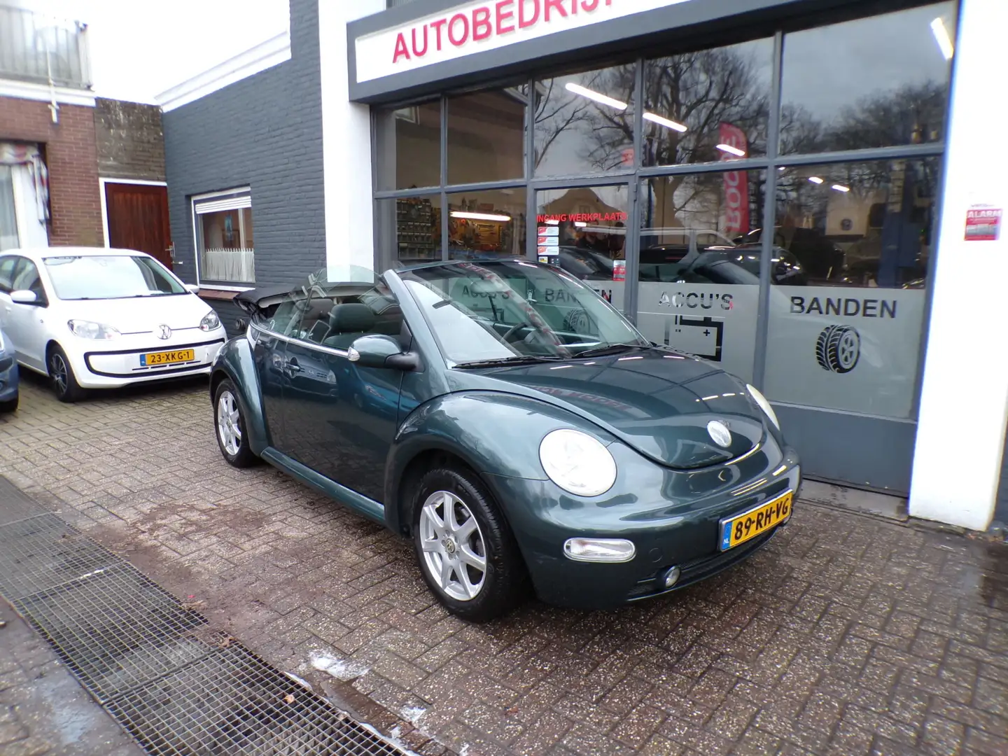 Volkswagen New Beetle Cabriolet 1.6 Turijn ZEER NETJES ,APK,NAP !!! ''ZO Grün - 2