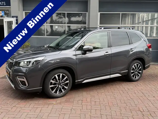 Subaru Forester 2.0i e-BOXER Luxury Bj 2020 Km 79.000 Nap 1e eigen