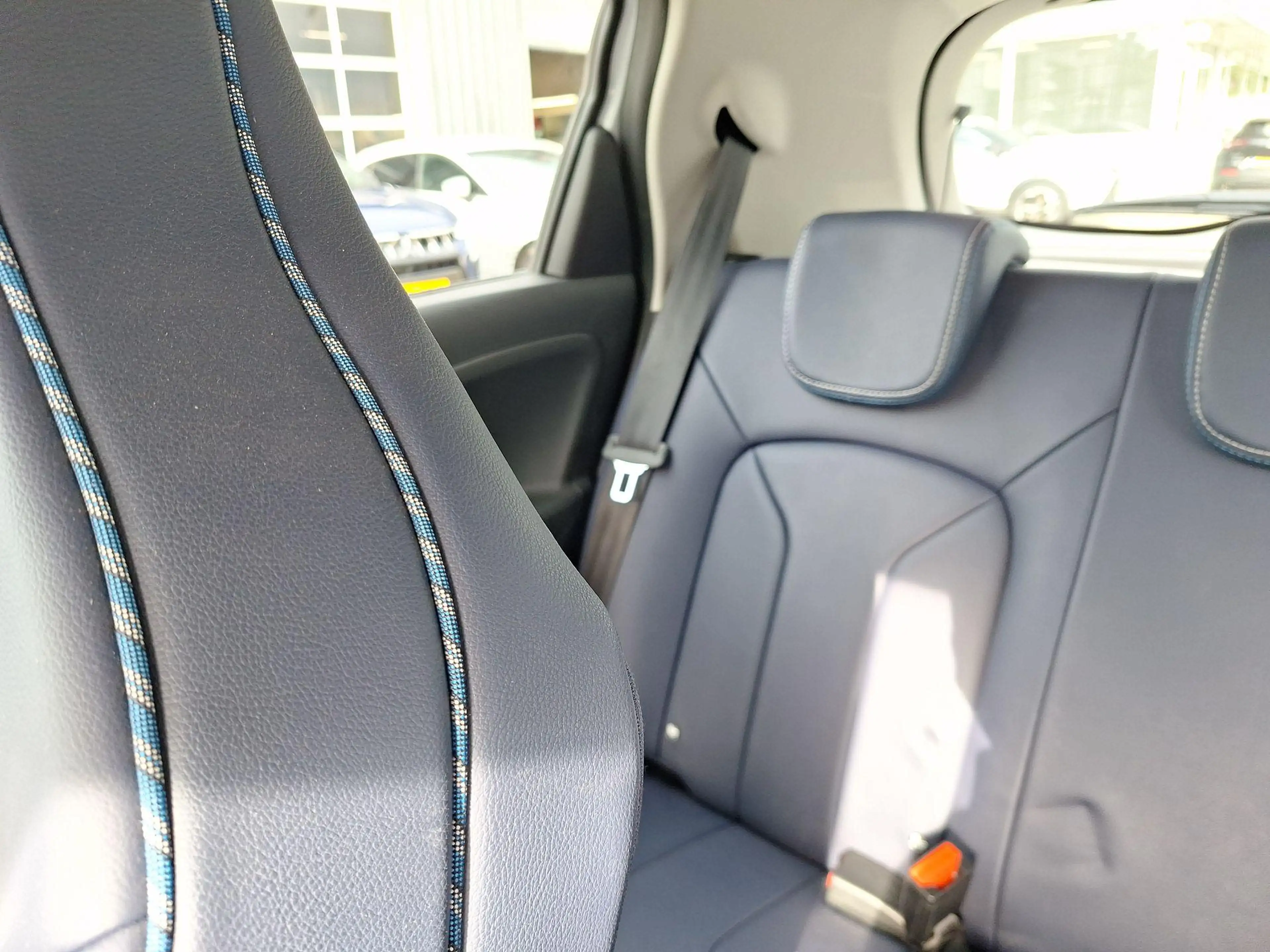 Renault ZOE R135 Serie Limitee Riviera 52 kWh | NL-Auto | Koop — photo 11