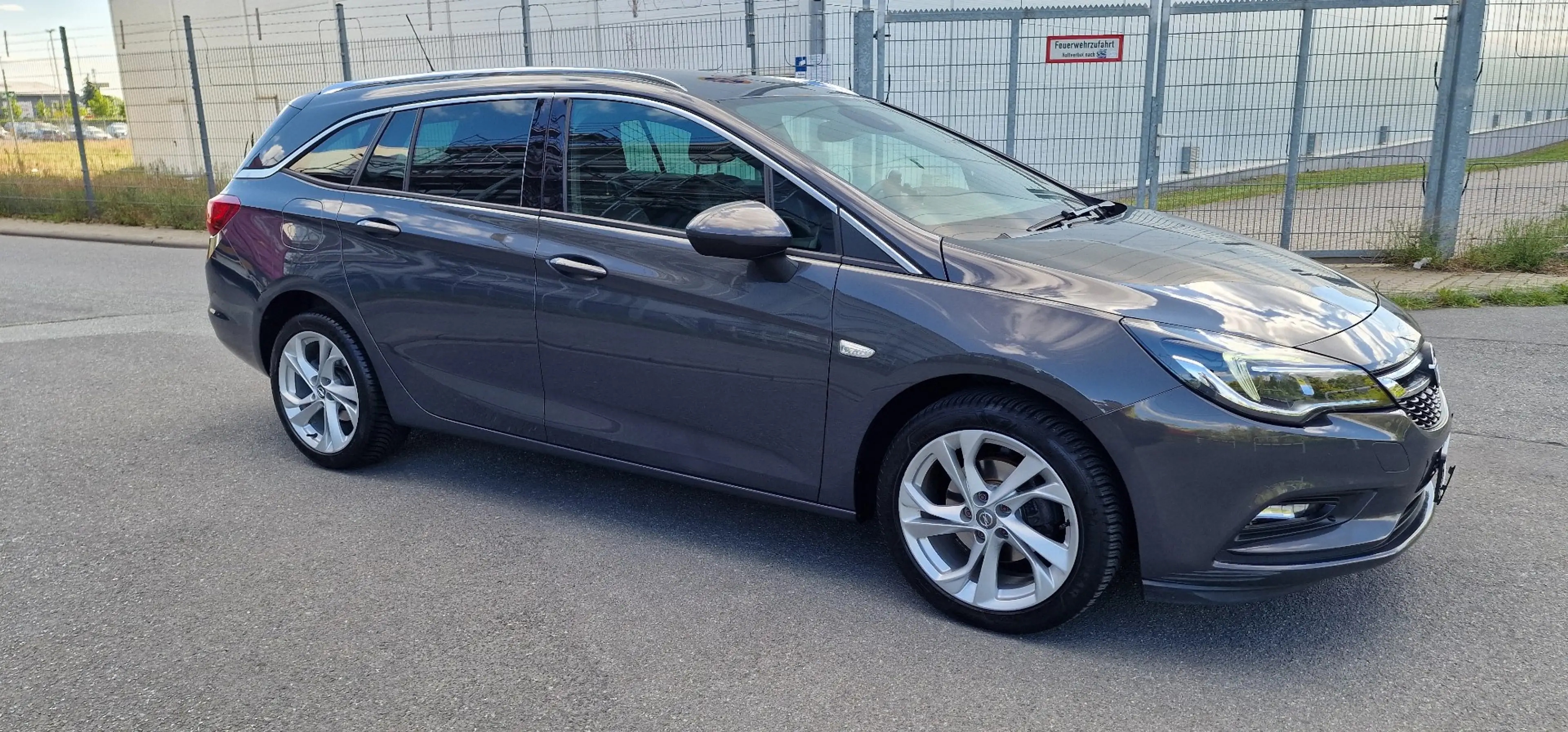 Opel Astra Sports Tourer+ Dynamic Start/Stop — photo 7