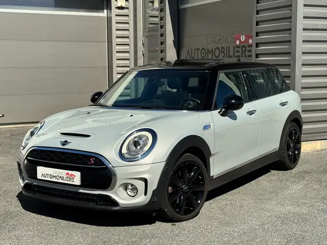 MINI Cooper Clubman Cooper S 192ch Kensington BVA7 - Historique complet