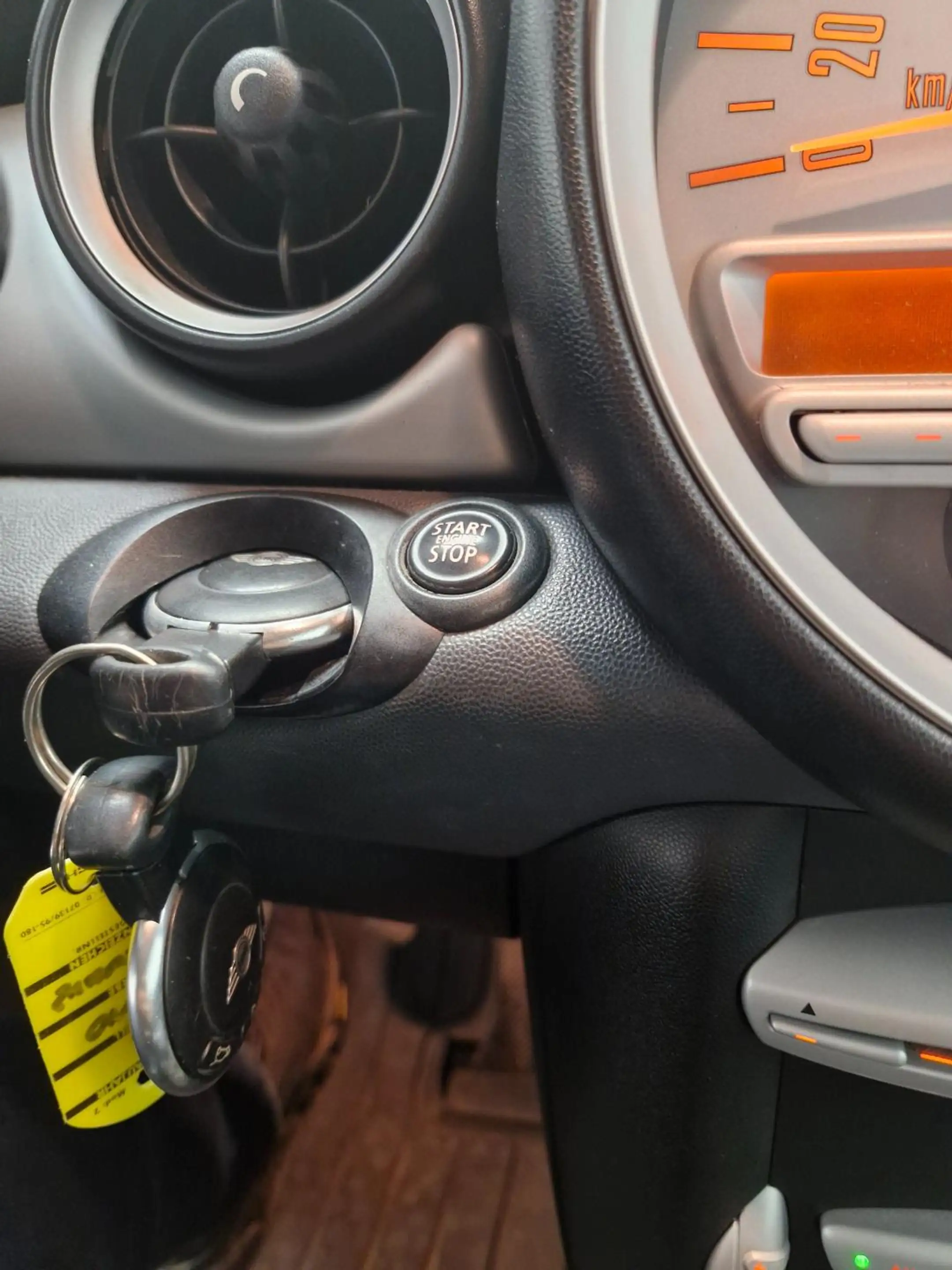 MINI One Cabrio Mini 1.6 Salt GARANTIE ! NIEUWE KOPPELING ! AFLEVE — photo 15