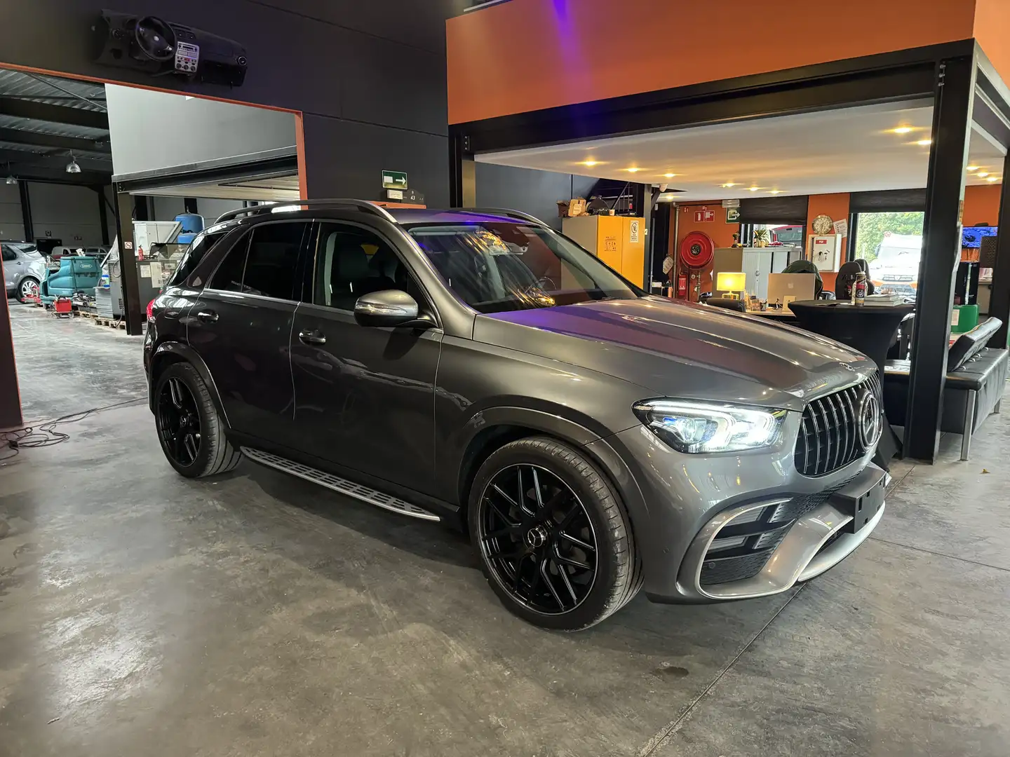 Mercedes-Benz GLE 450 HYBRIDE  4-Matic - PACK AMG GLE 63-COCKPIT DIGITAL Gris - 2