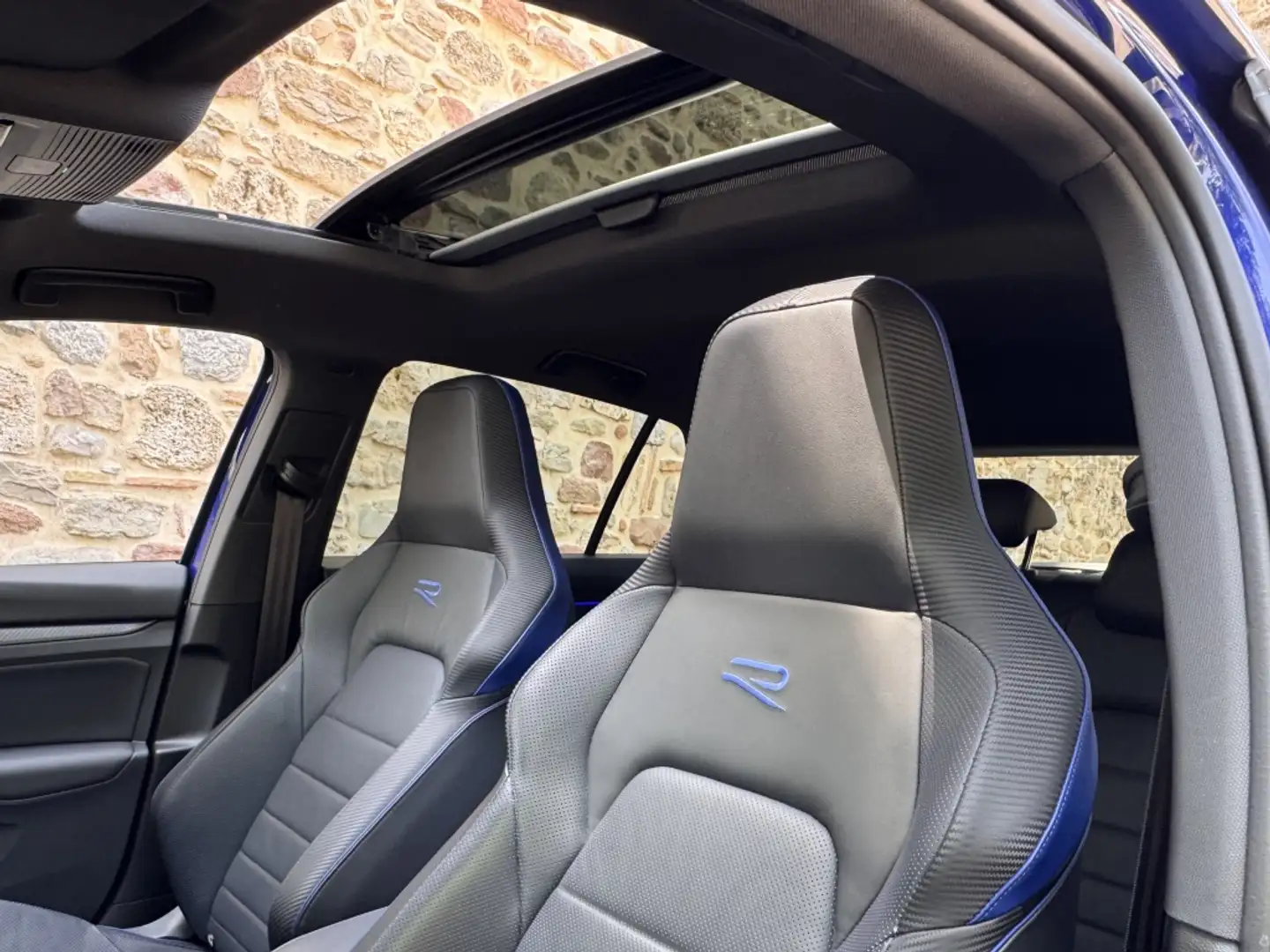 Volkswagen Golf 2.0 TSI R DSG 235kW Bleu - 2