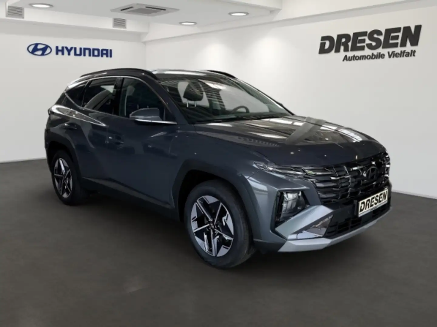 Hyundai TUCSON 1.6 Trend Hybrid/Navi/Sitzheizung/Rückfahrkamera/K Grau - 2