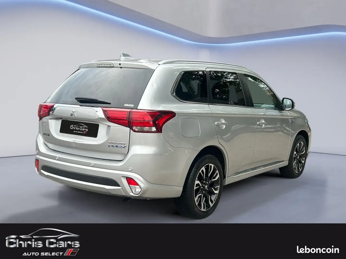Mitsubishi Outlander Phev intense style 4wd 200cv GARANTIE 12 MOIS Grijs - 2