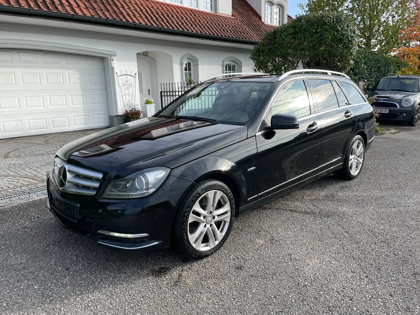 Mercedes-Benz C 350 Avantgarde CDI Aut. Schwarz - 2