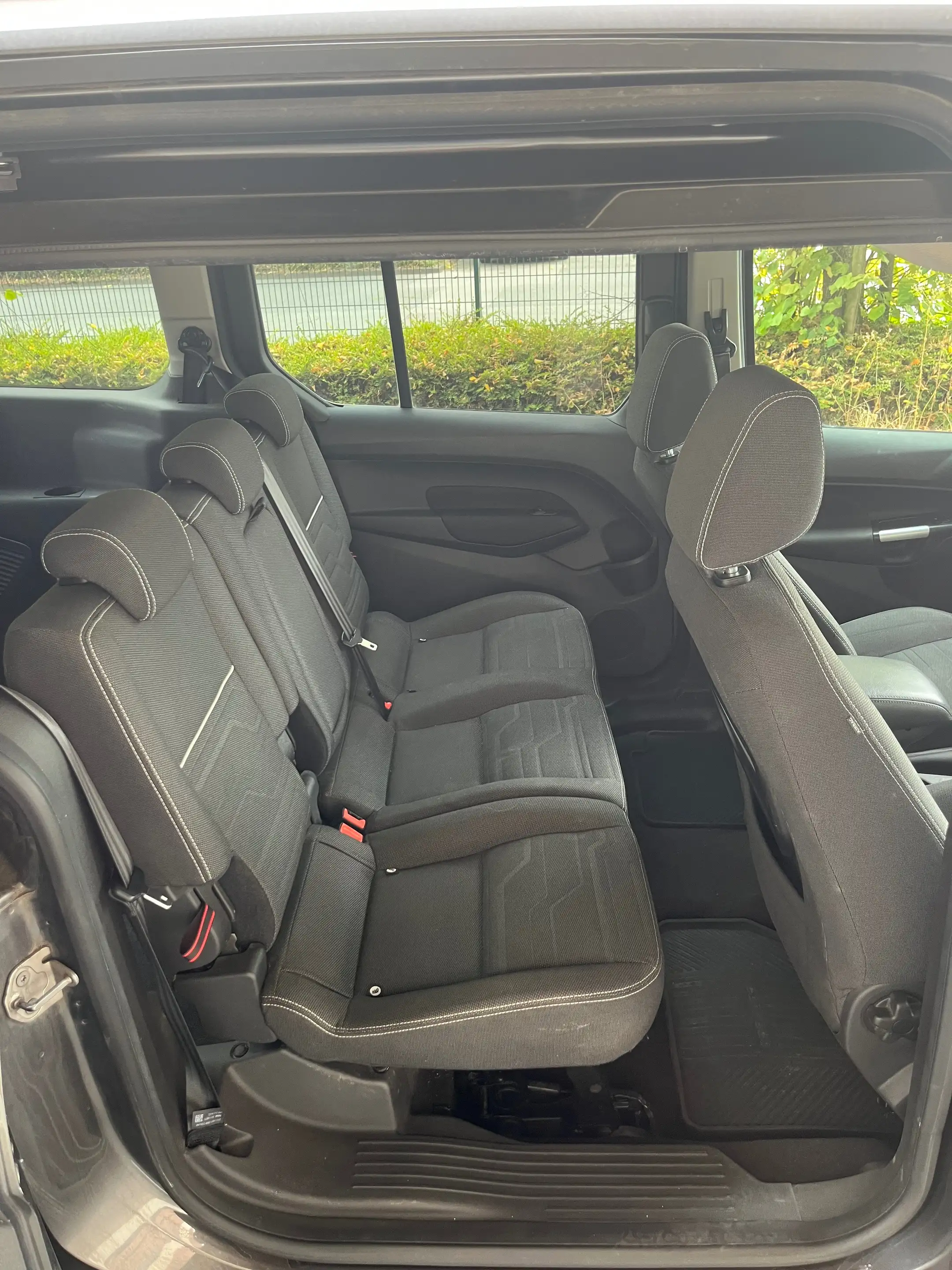 Ford Tourneo Connect Grand Tourneo Connect 1.5 TDCi Start/Stop Trend — photo 11