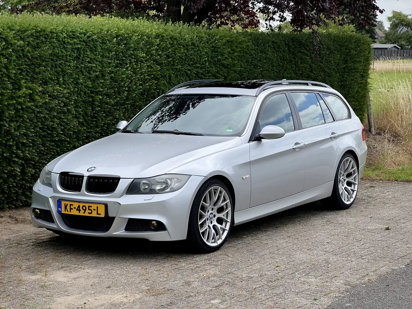 BMW 320 3-Serie 320i E91 Executive Touring Zilver - 1