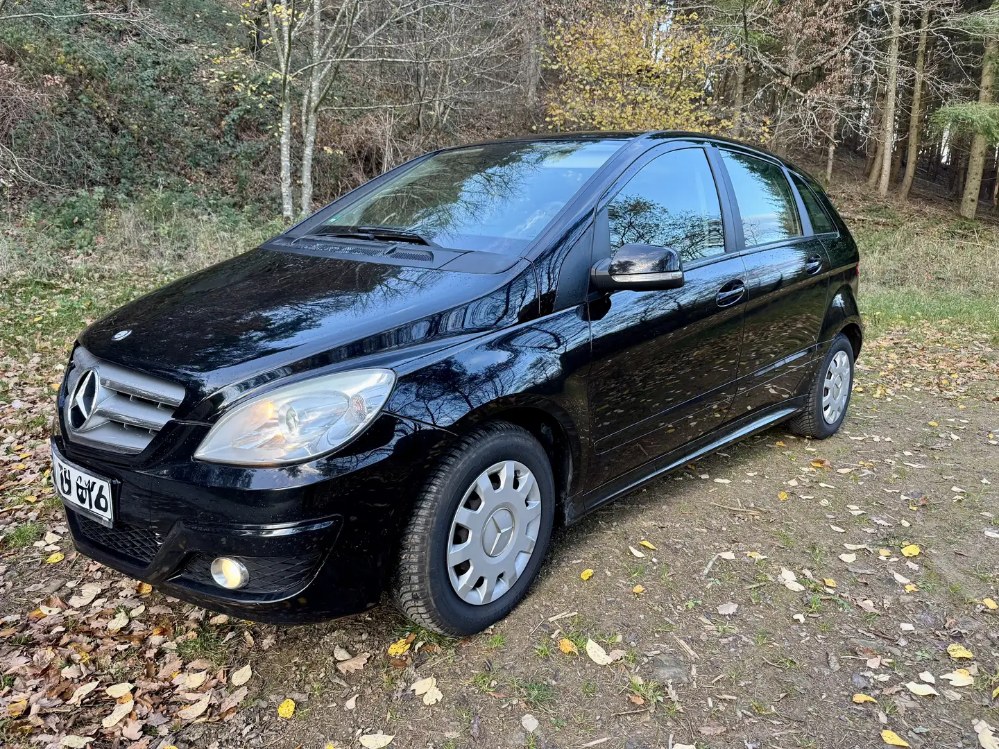 Mercedes-Benz B 150 Allw.-Reifen neu, TÜV neu Schwarz - 1