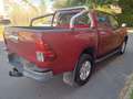 Toyota Hilux 2.4 D-4D 4WD Comfort Rouge - thumbnail 3