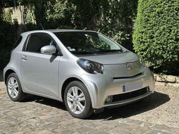 100 VVT-i iQ² MultiDrive