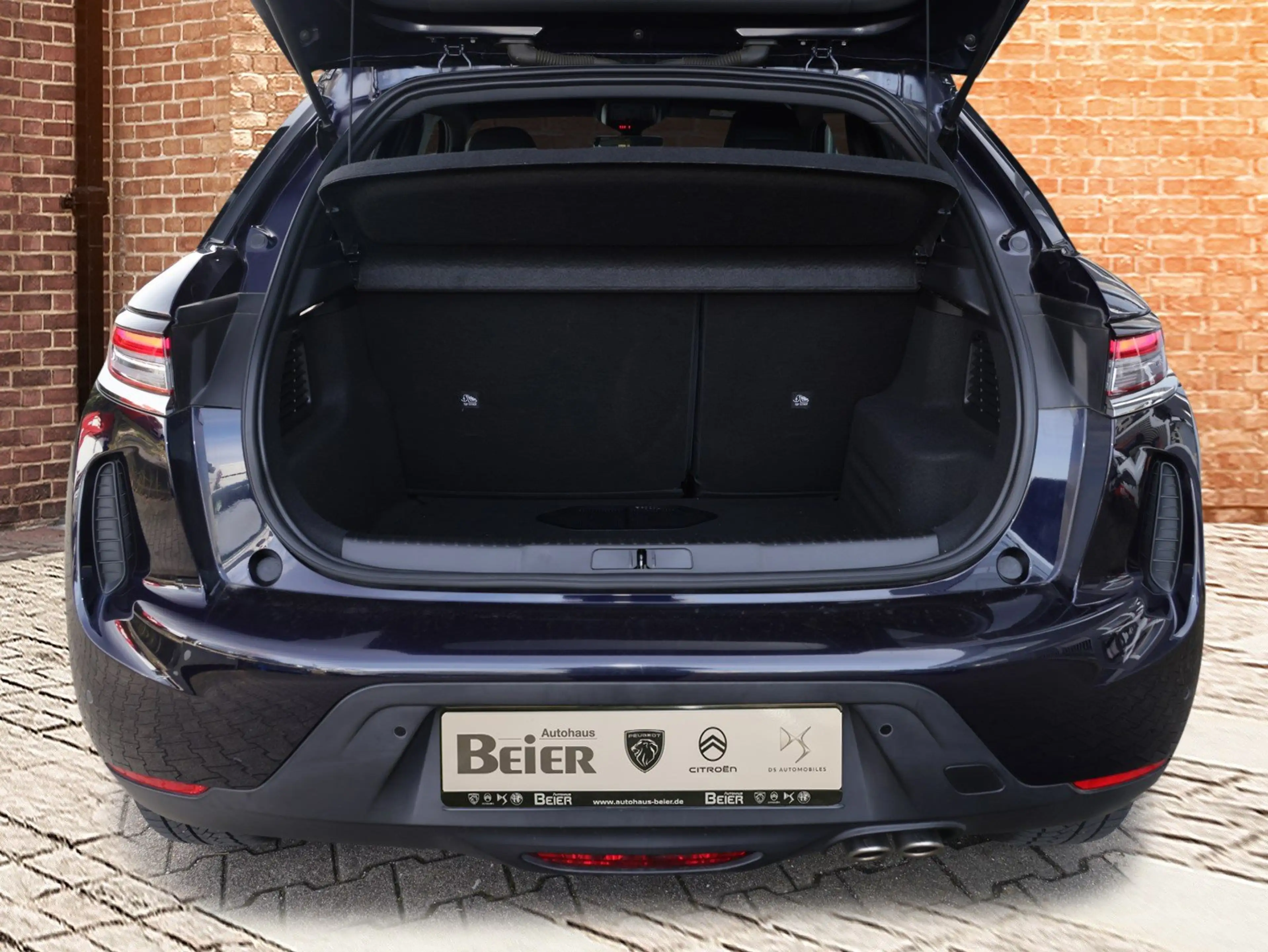 DS Automobiles DS 3 Crossback DS3 Crossback 1,2 PureTech 131 Inès de la Fressang — photo 6