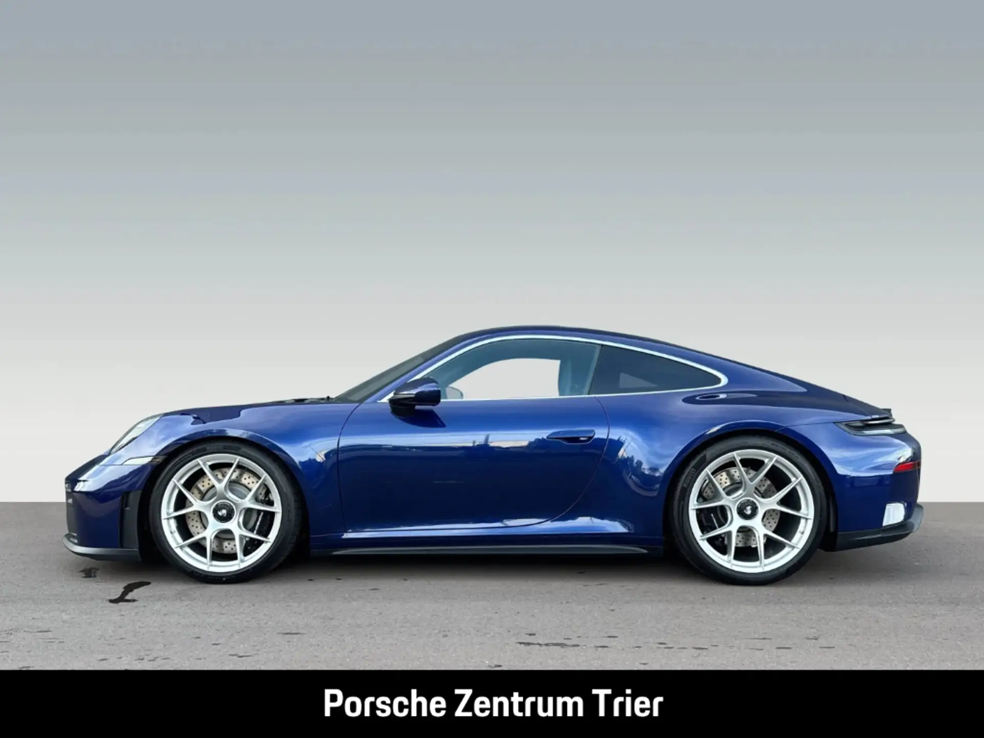 포르쉐 911 GT3 Touring 2026 네이비 사진 2