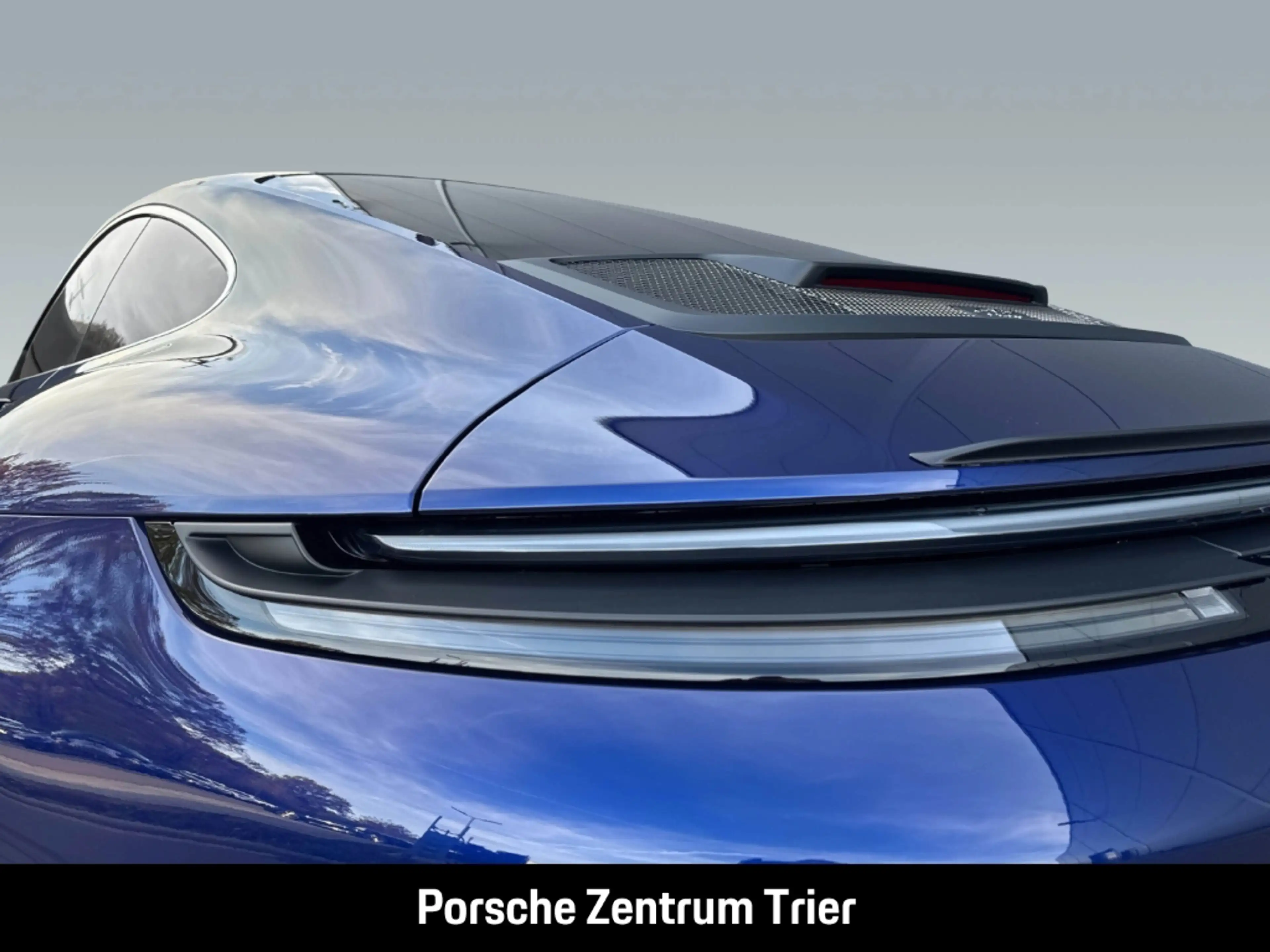 Porsche 992 911 GT3 mit Touring-Paket Liftsystem-VA BOSE — photo 12