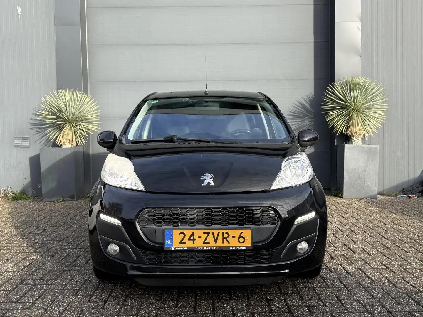 Peugeot 107 1.0 Black & Silver Airco/5Deurs/NAP Zwart - 2