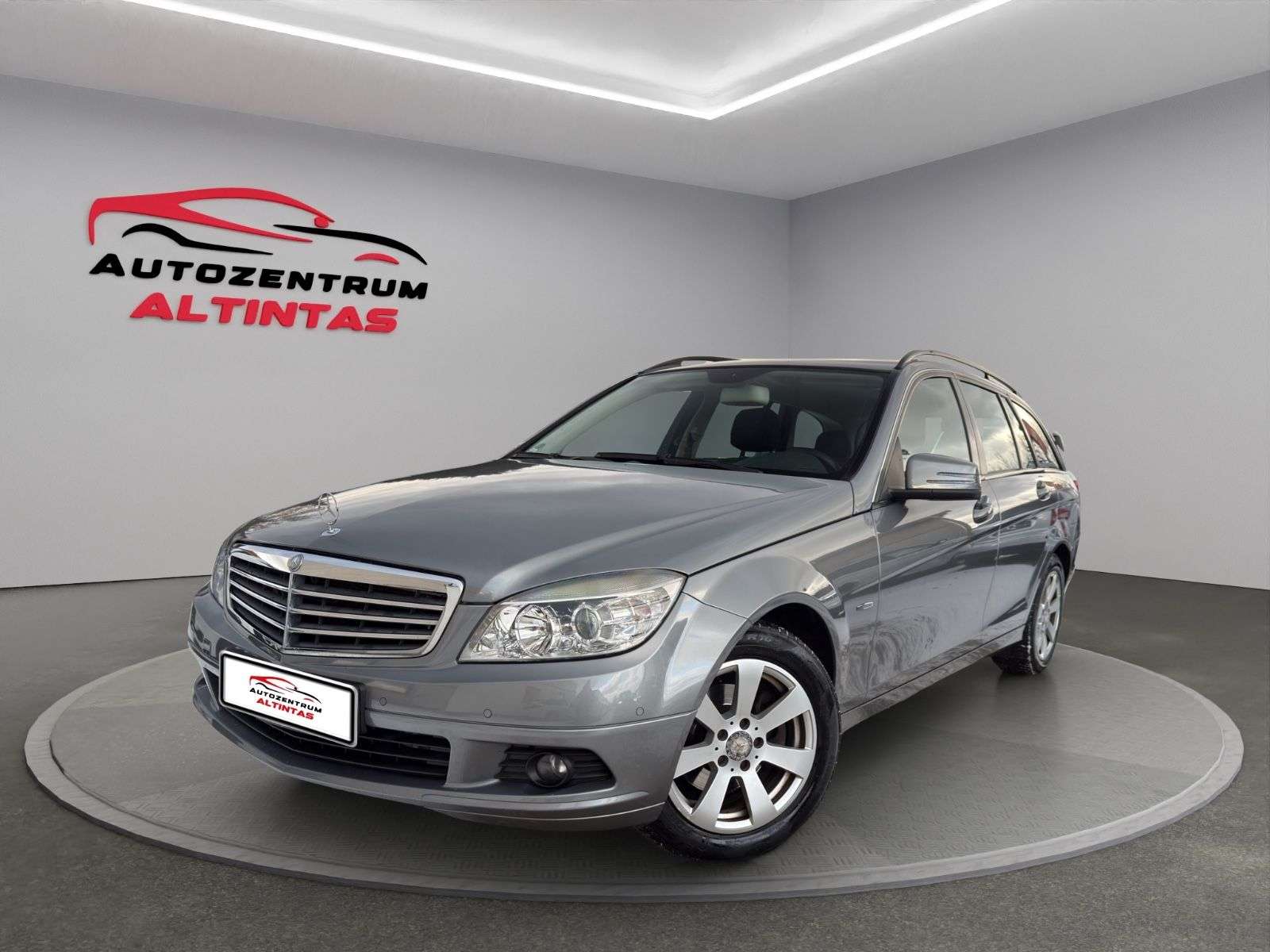 Second hand Mercedes Benz C-Class 