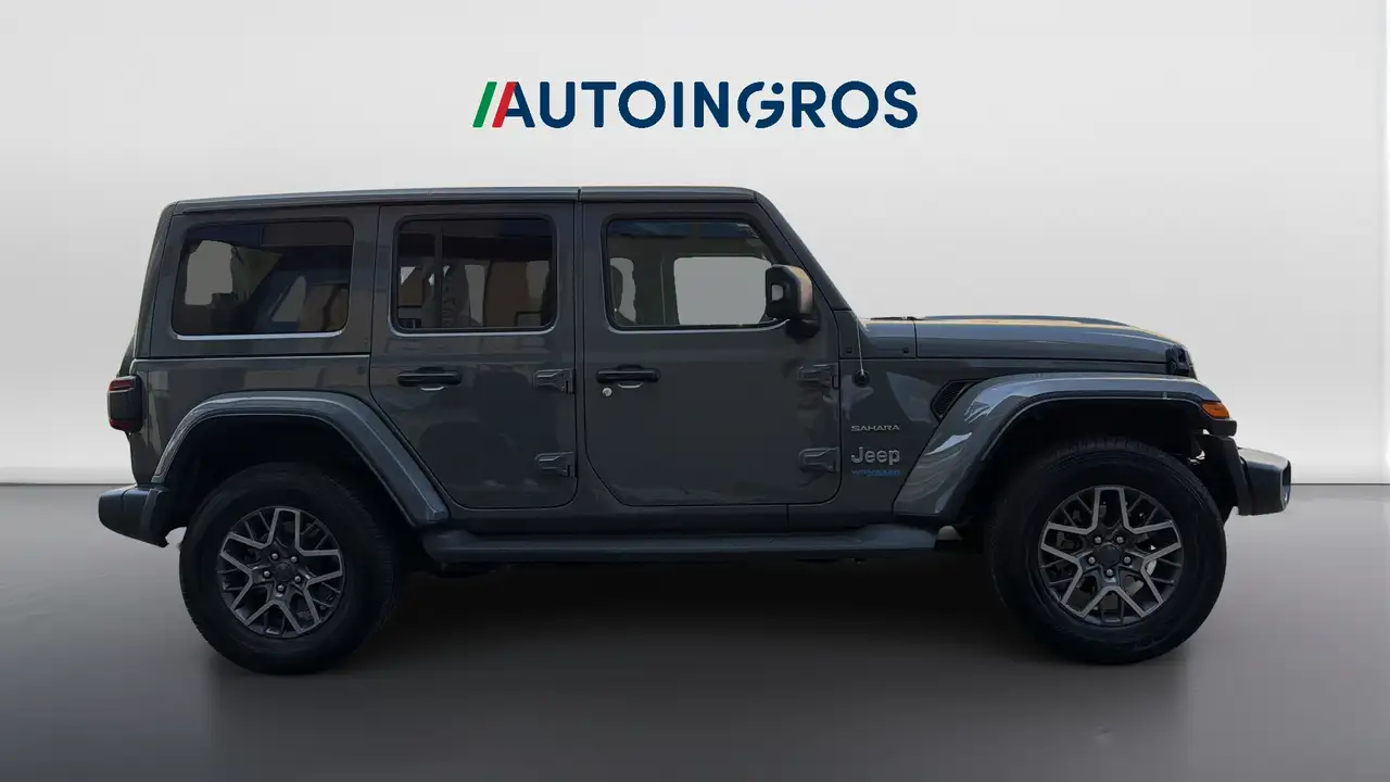 Jeep Wrangler Unlimited 2.0 ATX PHEV Sahara 6
