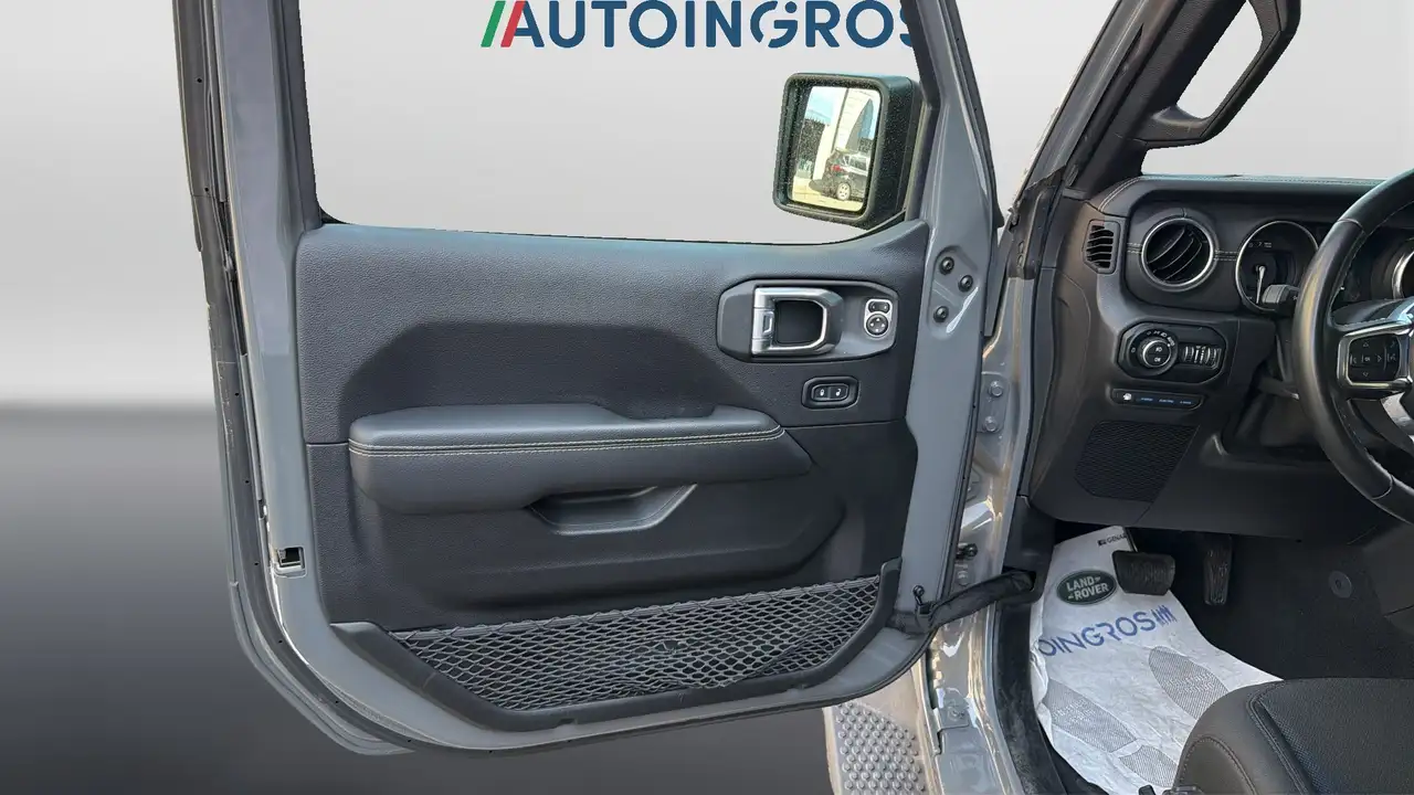 Jeep Wrangler Unlimited 2.0 ATX PHEV Sahara 18