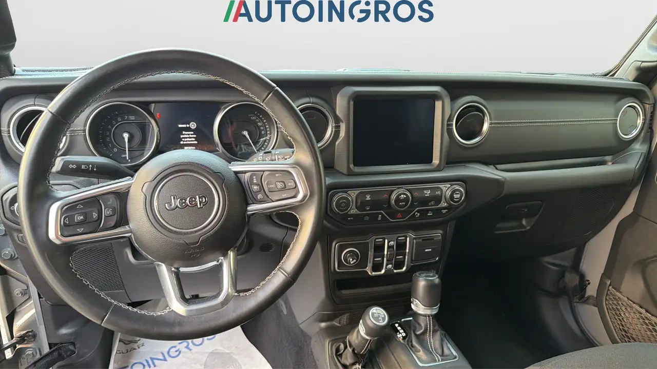 Jeep Wrangler Unlimited 2.0 ATX PHEV Sahara 14