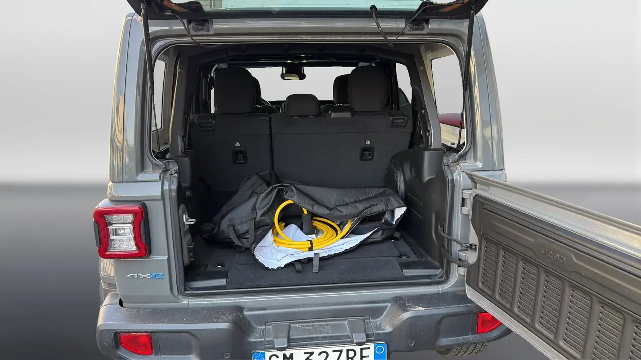 Jeep Wrangler Unlimited 2.0 ATX PHEV Sahara 10