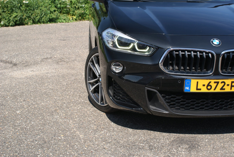 BMW X2 SDrive20i | M Pakket | Head Up | Sfeer verlichting — photo 4