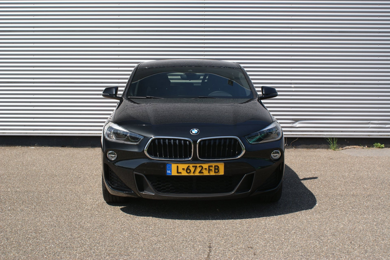 BMW X2 SDrive20i | M Pakket | Head Up | Sfeer verlichting — photo 7