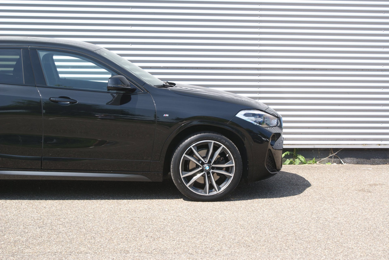 BMW X2 SDrive20i | M Pakket | Head Up | Sfeer verlichting — photo 9