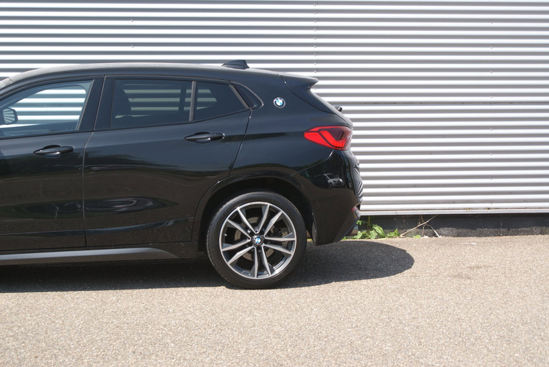 BMW X2 SDrive20i | M Pakket | Head Up | Sfeer verlichting — photo 6
