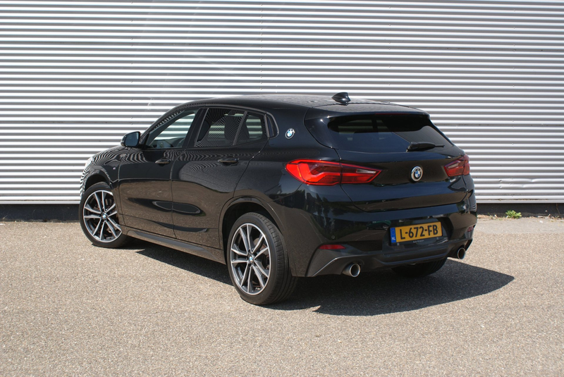 BMW X2 SDrive20i | M Pakket | Head Up | Sfeer verlichting — photo 10
