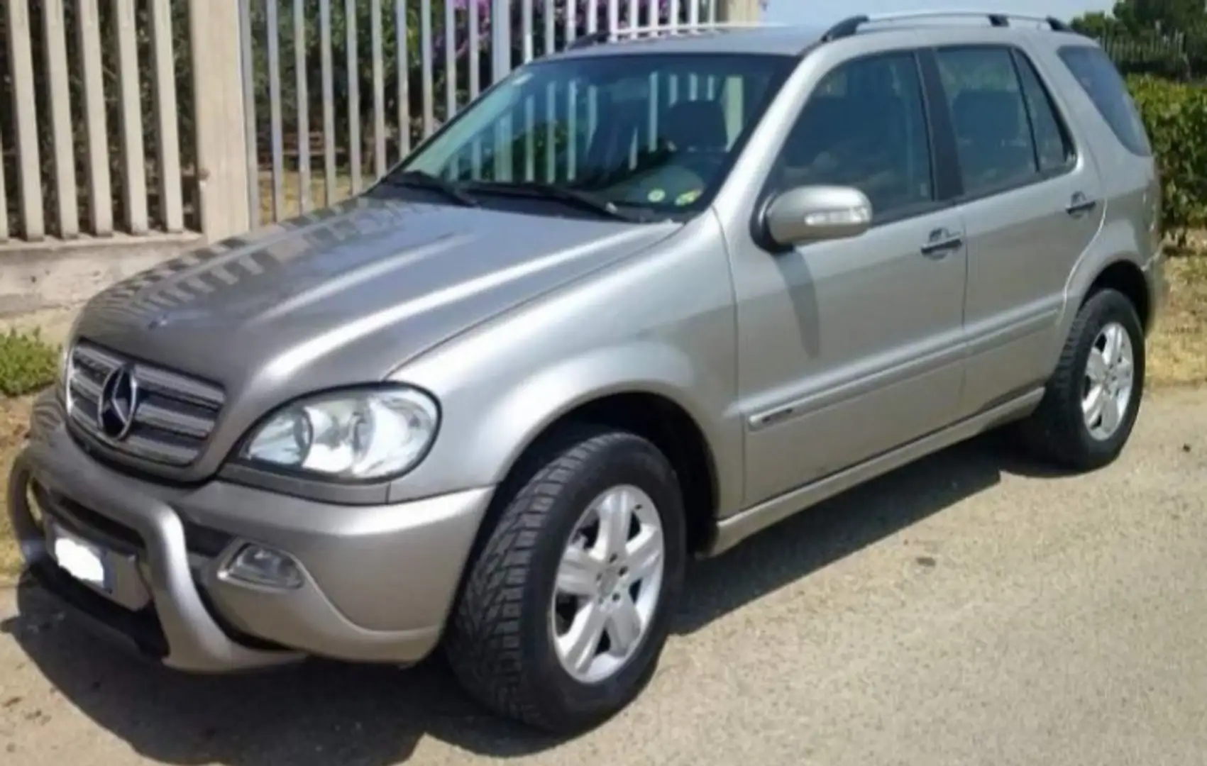Mercedes-Benz ML 270 Classe M - W163 cdi SE Leather - 2