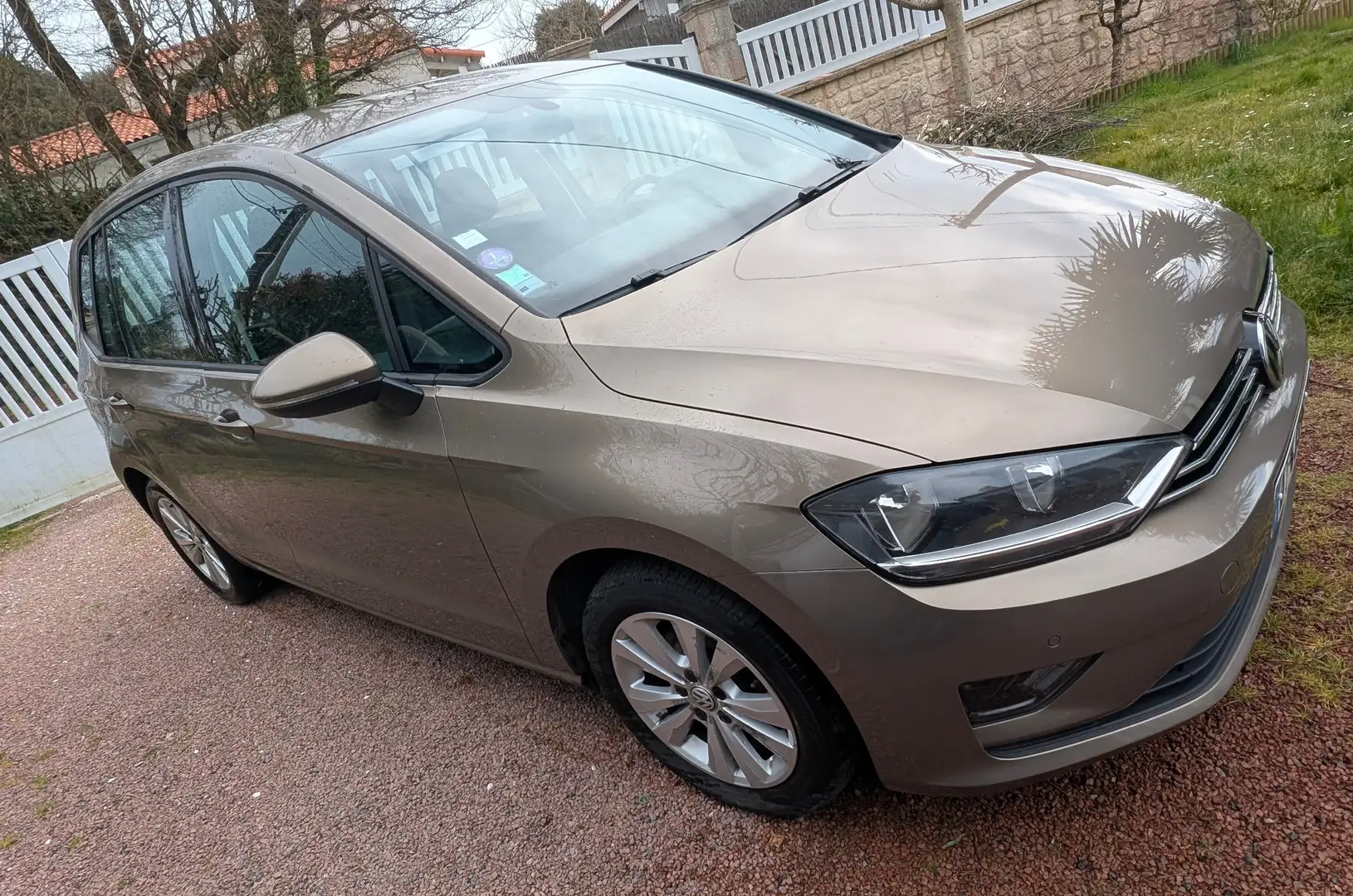 Volkswagen Golf Sportsvan Golf Sportsvan 1.4 TSI 125 BMT DSG7 COMFORTLINE Or - 1