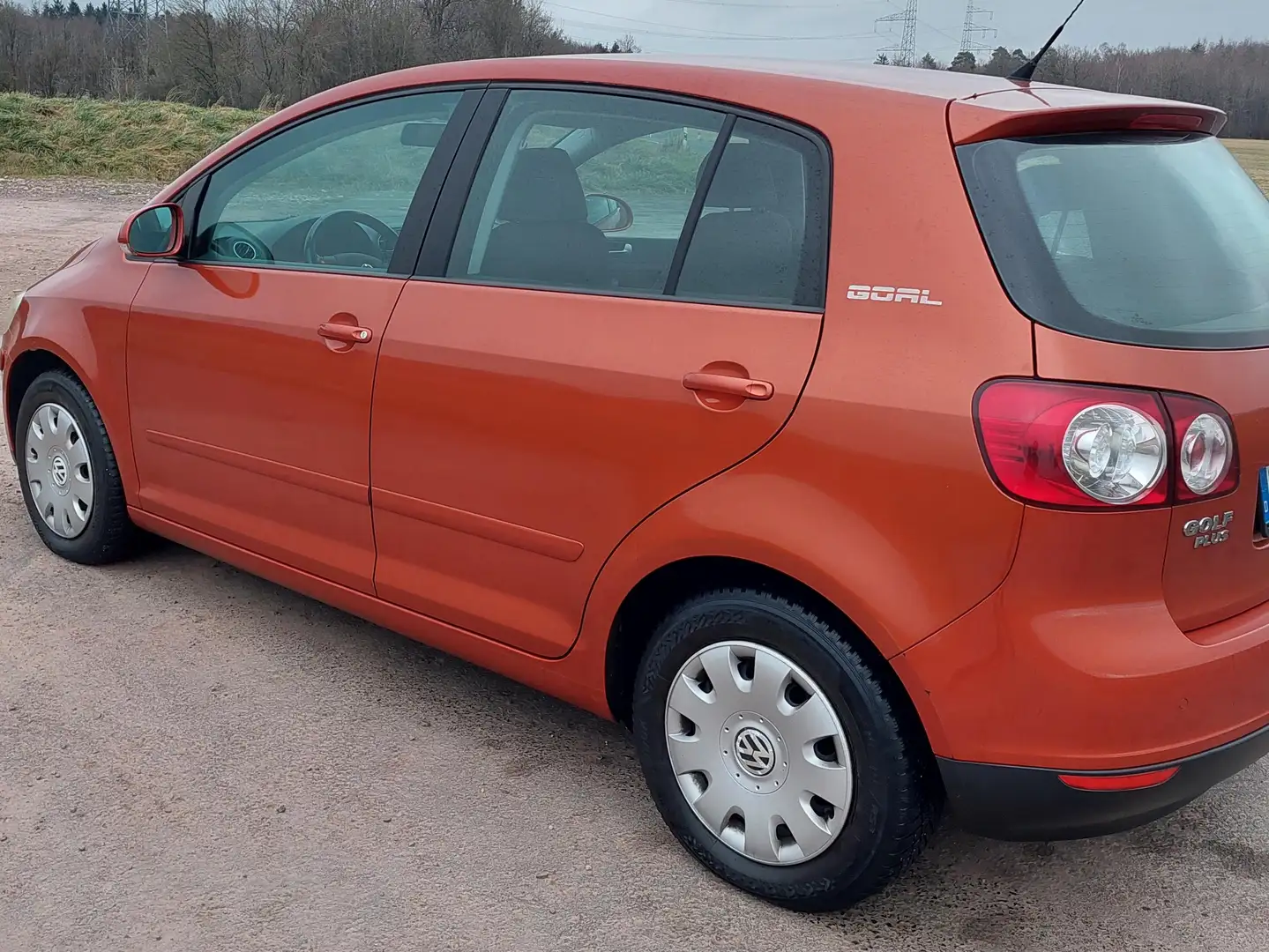 Volkswagen Golf Plus Golf Plus 1.6 FSI Goal Orange - 1