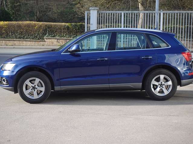 Audi Q5 2.0 TDI quattro MMI Navi Klimaautomatik