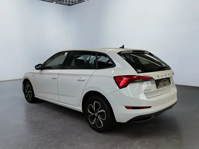 Skoda Scala view 4