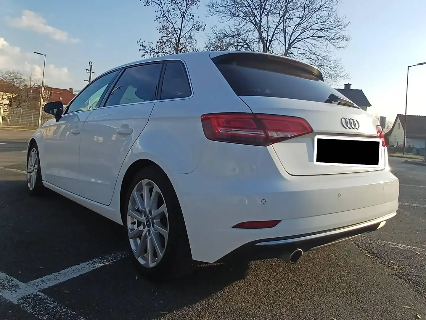 Audi A3 A3 SB 1,6 TDI intense Weiß - 2