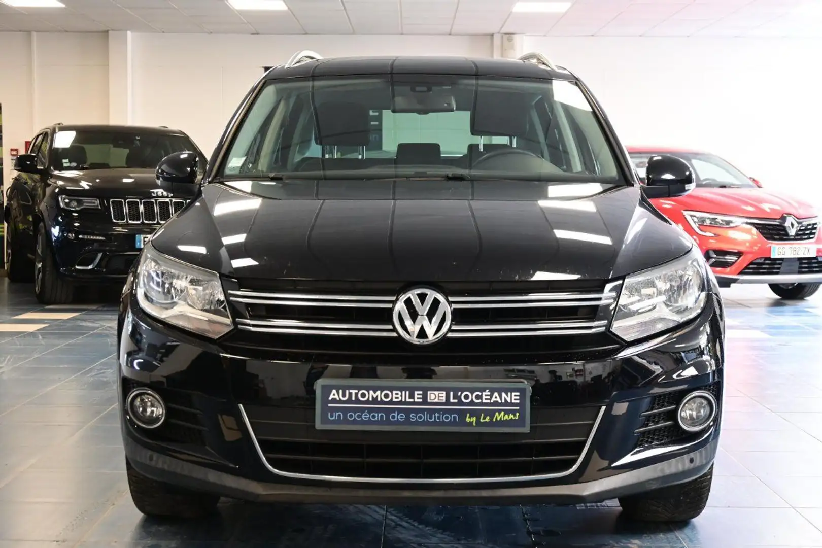 Volkswagen Tiguan 2.0 TDI 110 FAP BlueMotion Technology Cup Noir - 2
