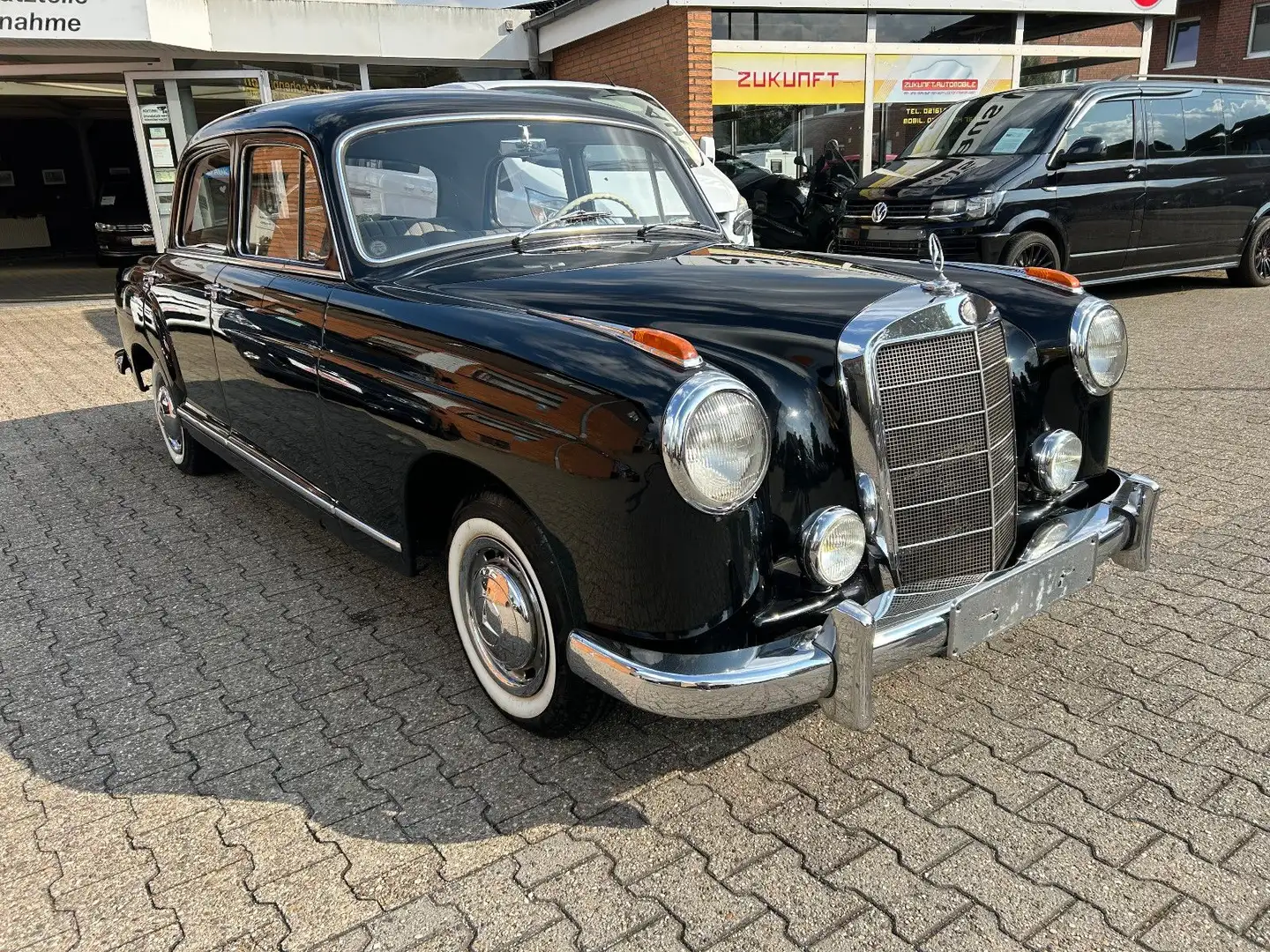 Mercedes-Benz Ponton 219 Noir - 1