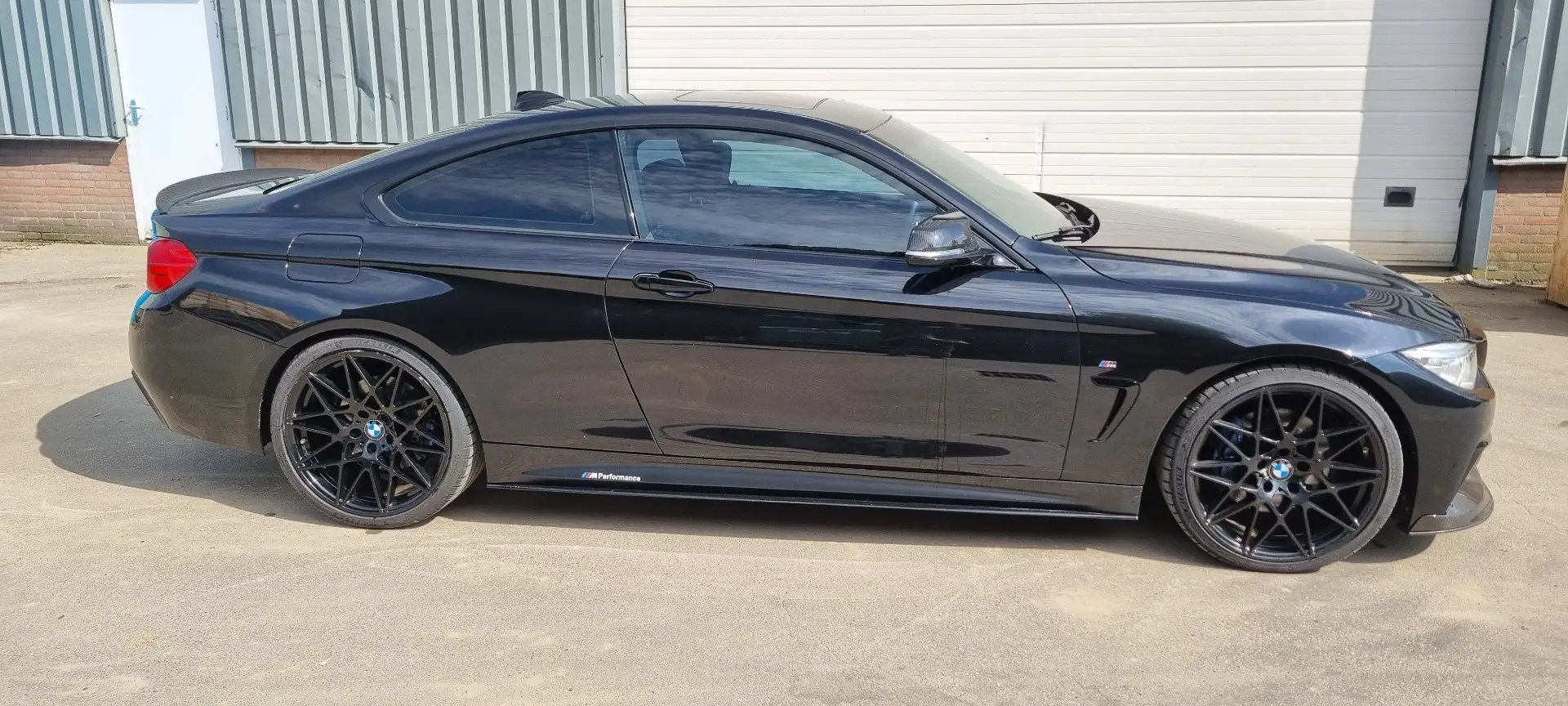 BMW 435 435i High Executive Zwart - 2