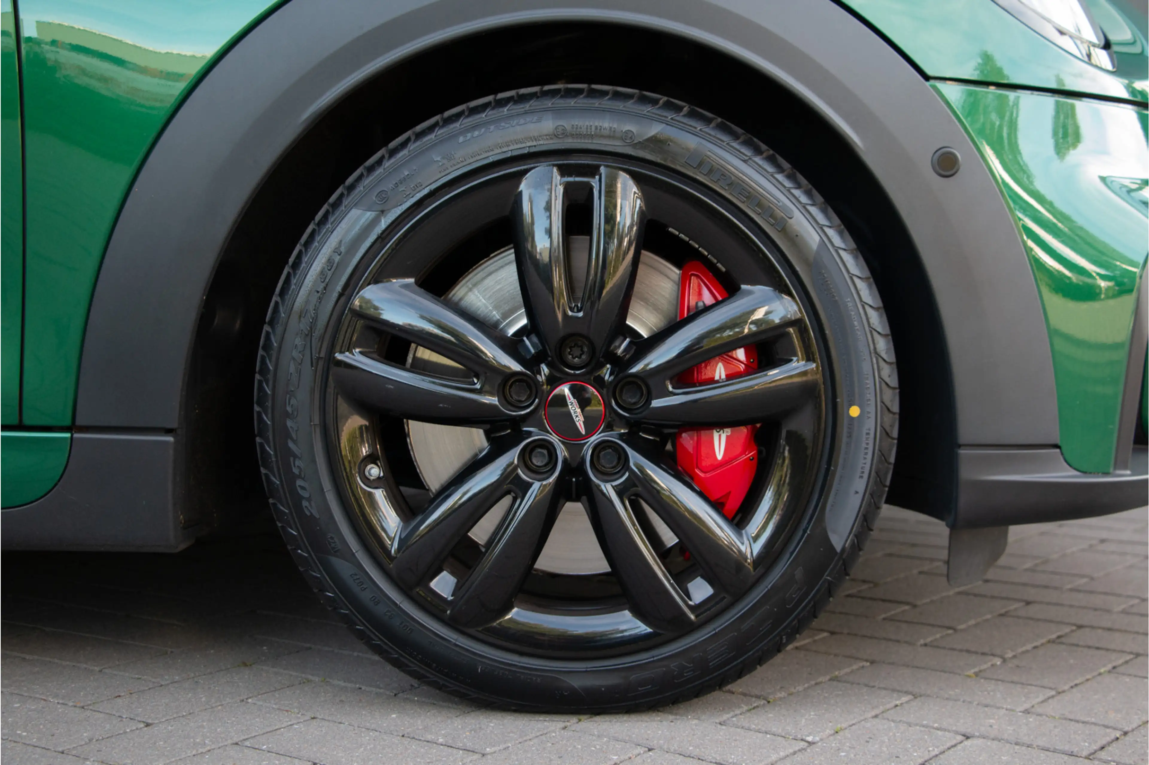 MINI John Cooper Works 3-Deurs 2.0 231PK | Pro Exhaust | Pano | ACC | HUD — photo 11