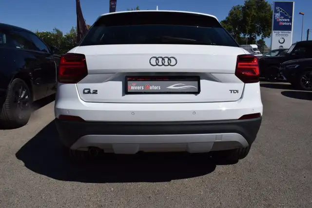 Audi Q2 view 15