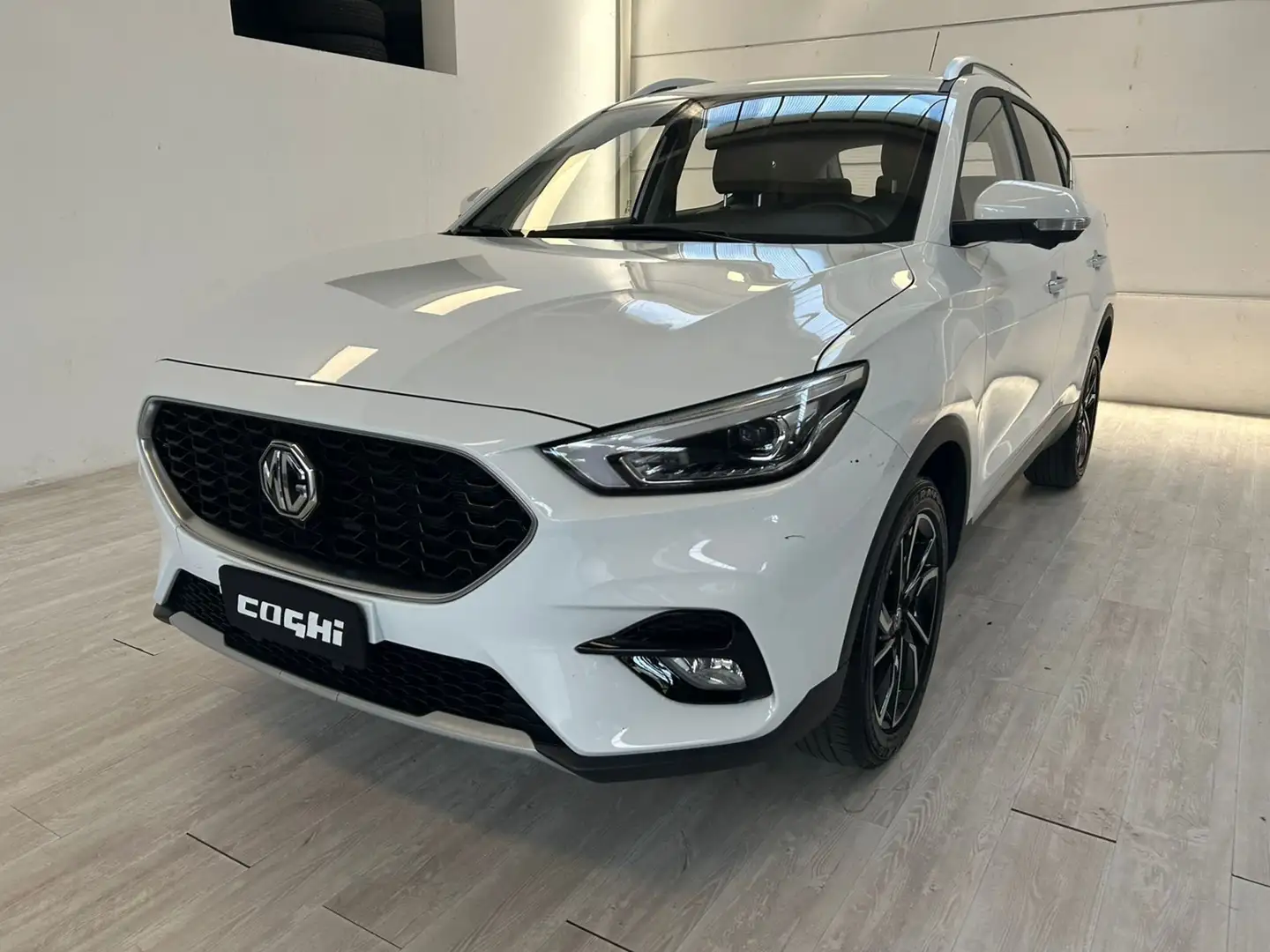 MG ZS 1.5 VTi-tech Luxury Gris - 1