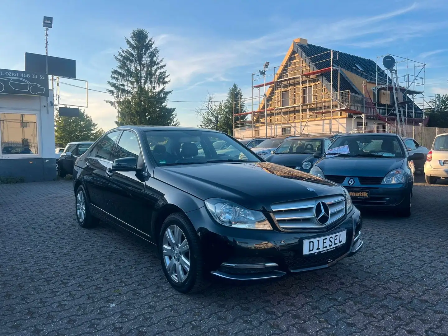 Mercedes-Benz C 220 C -Klasse Lim. C 220 CDI BlueEfficiency Schwarz - 1