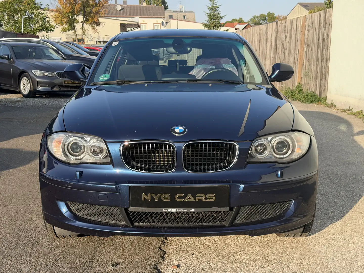 BMW 120 120 d Blau - 1