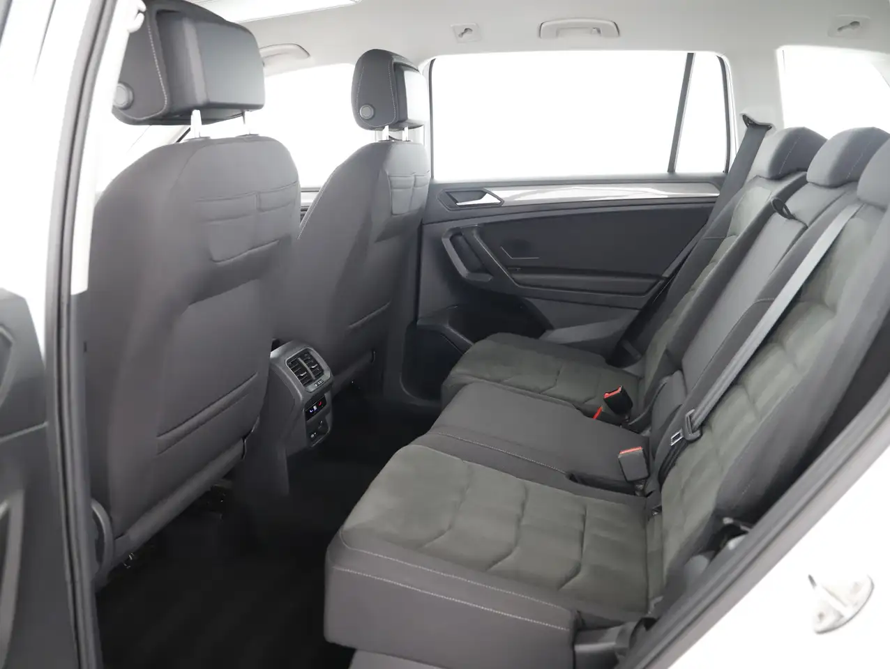 Volkswagen Tiguan Allspace 2.0 TDI Life ASSIST+CARPLAY+LED 15