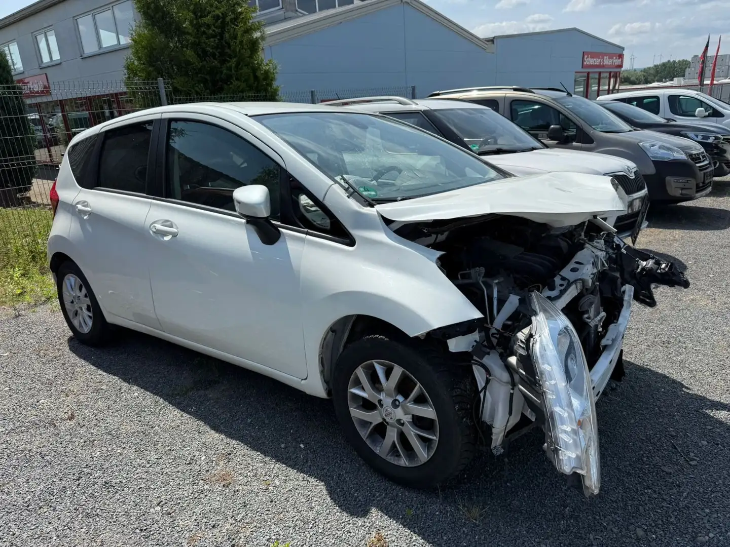 Nissan Note 1.2 Acenta Plus Unfallfahrzeug Wit - 1