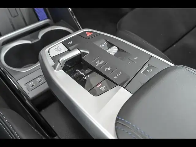 BMW X1 view 11